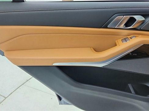 Used 2026 BMW X7 xDrive40i image 35