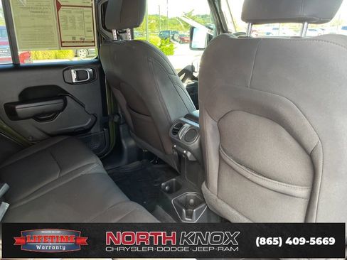 Used 2022 Jeep Wrangler Unlimited Sport image 24