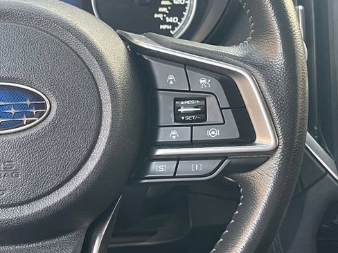 Used 2022 Subaru Forester Premium AWD/4WD image 21
