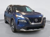 Used 2021 Nissan Rogue Platinum image 3