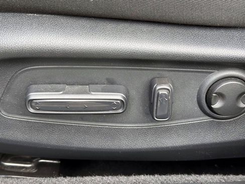 Used 2025 Honda Accord SE image 18