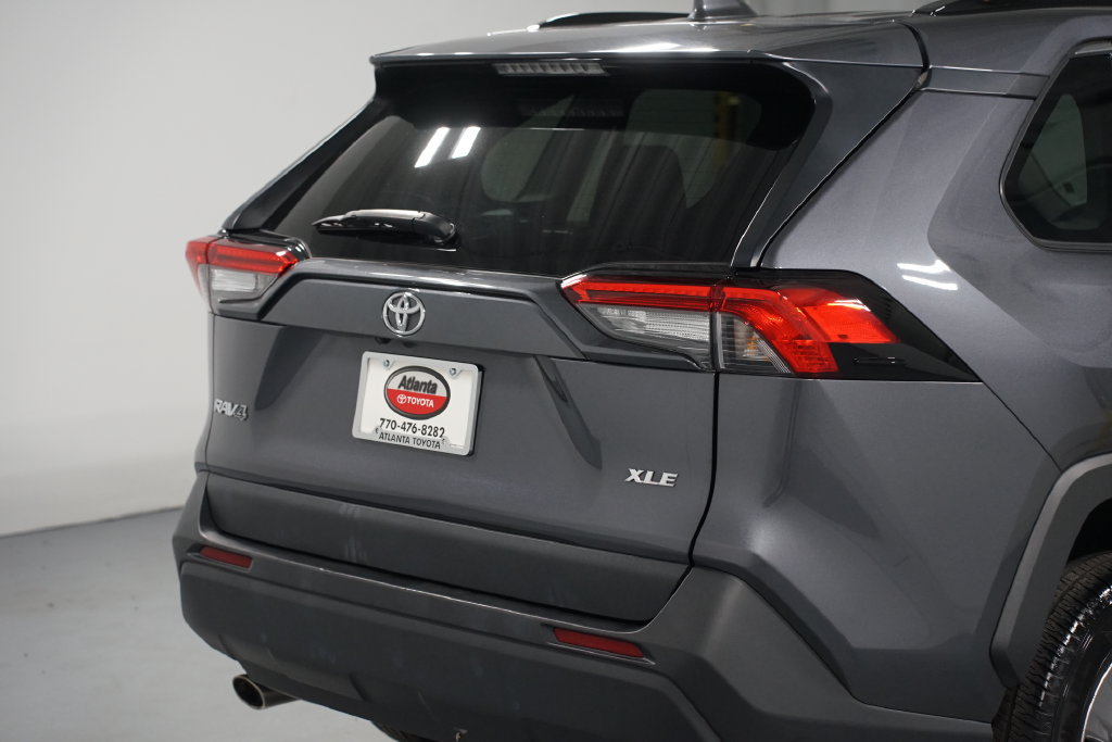 Certified 2025 Toyota RAV4 XLE FWD image 9