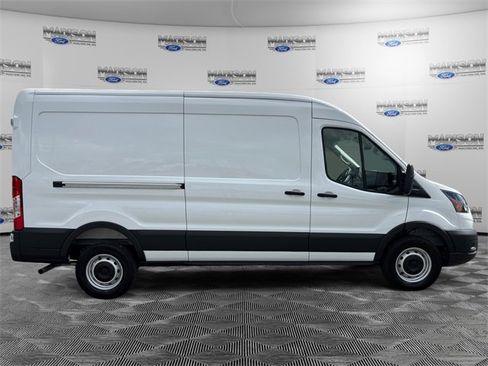 New 2025 Ford Transit 250 148 Medium Roof image 6