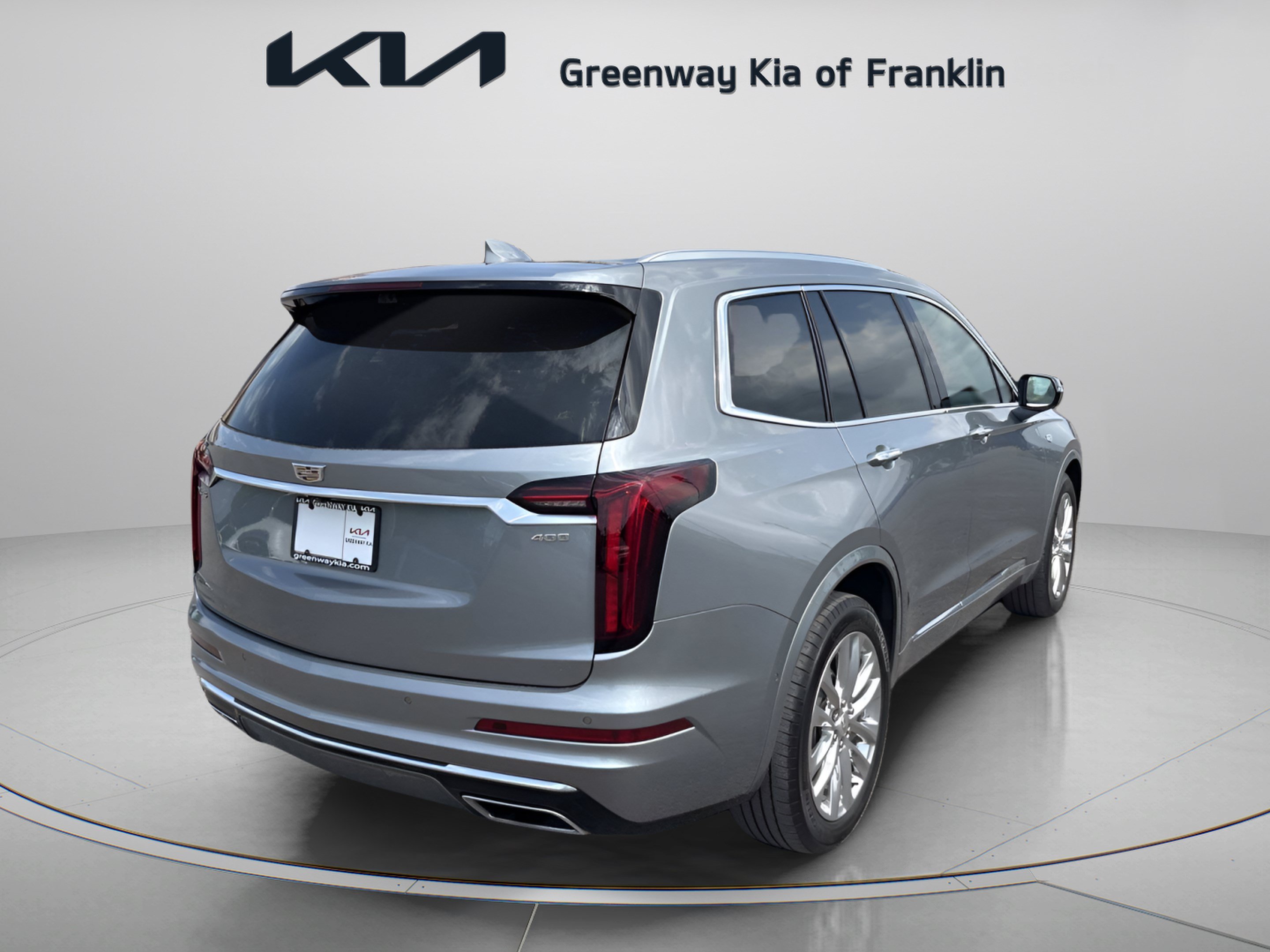 Used 2023 Cadillac XT6 Premium Luxury w/ Platinum Package FWD image 7