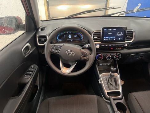 New 2026 Hyundai Venue SE FWD image 28