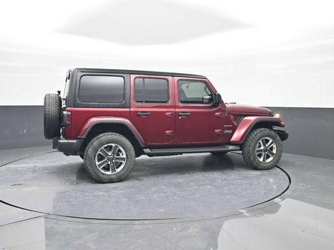 Used 2021 Jeep Wrangler Unlimited Sahara w/ Cold Weather Group image 42