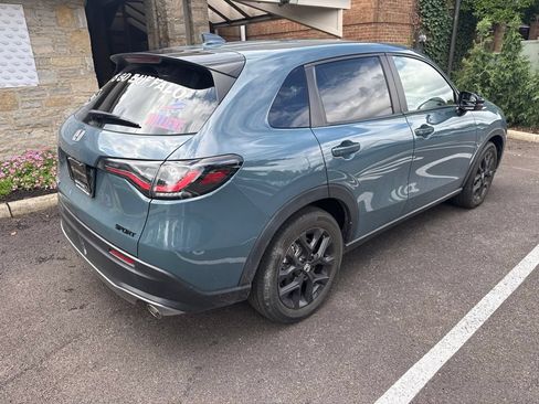 Used 2024 Honda HR-V Sport image 6