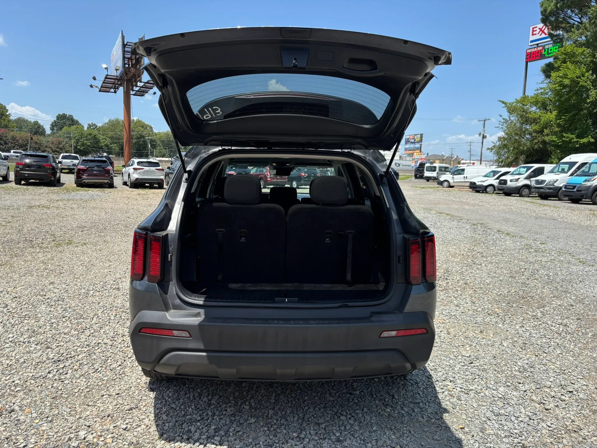 Used 2021 Kia Sorento LX AWD/4WD image 15