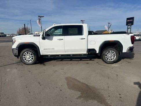 Used 2022 GMC Sierra 2500 SLT w/ SLT Convenience Package image 7
