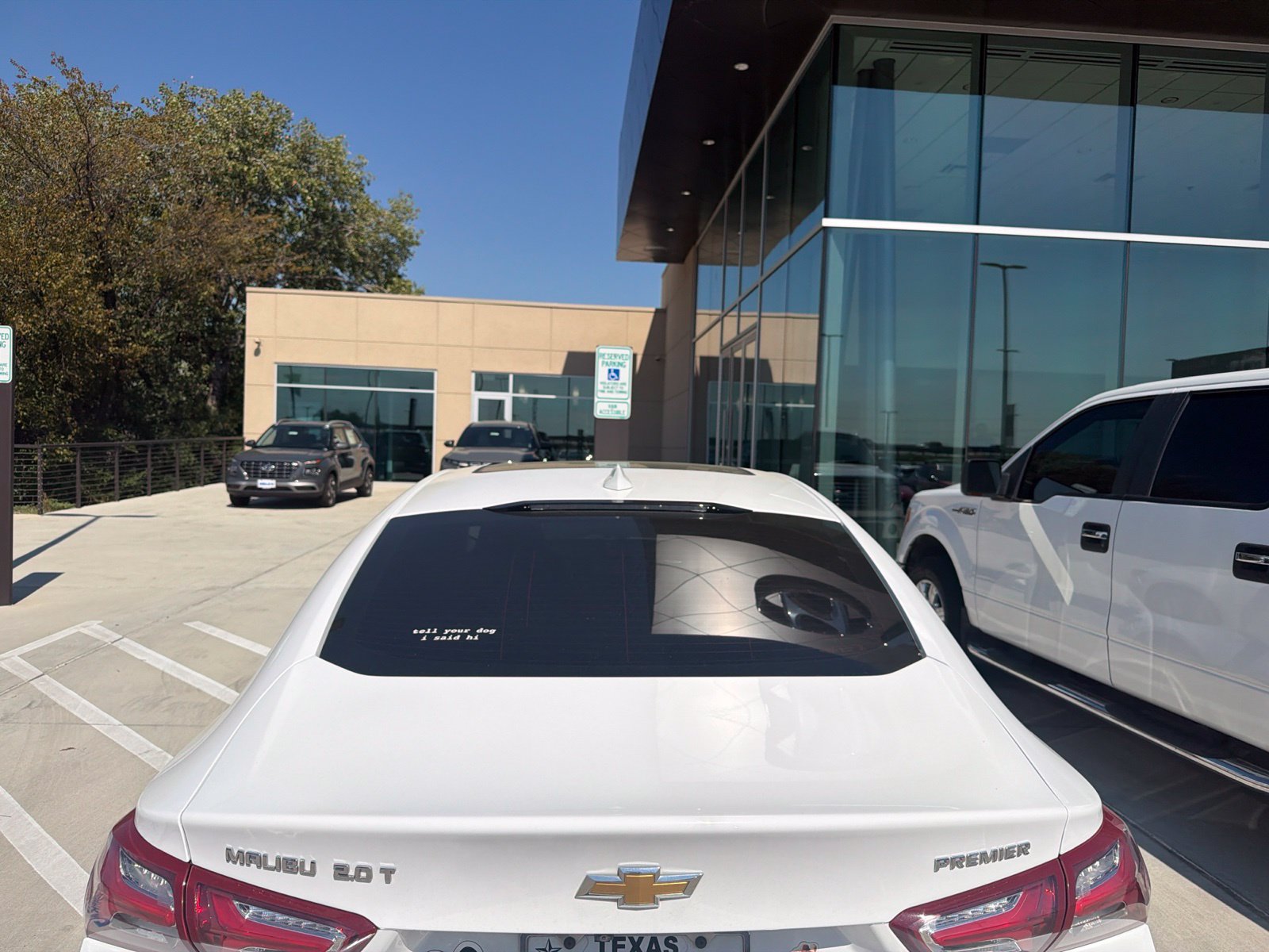 Used 2019 Chevrolet Malibu Premier w/ Sun and Wheel Package FWD image 5
