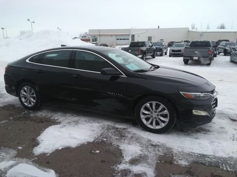 Used 2019 Chevrolet Malibu LT image 4