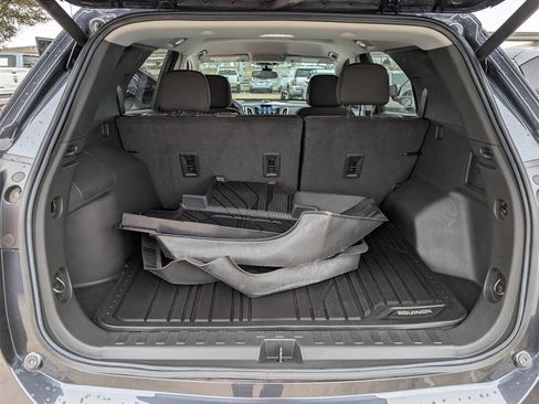 Used 2023 Chevrolet Equinox LT image 28