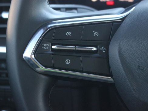 Used 2025 Chevrolet Tahoe Z71 image 21