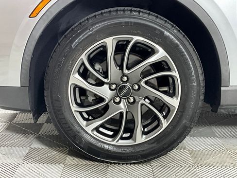 Certified 2022 Lincoln Corsair FWD image 29