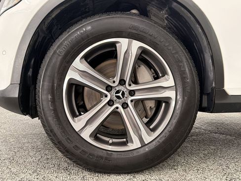 Certified 2021 Mercedes-Benz GLC 300 image 11