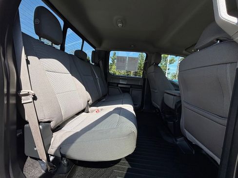 Used 2019 Ford F150 XLT w/ Equipment Group 302A Luxury AWD/4WD image 15