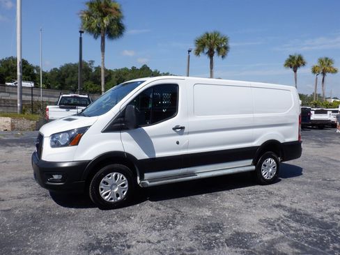Used 2025 Ford Transit 250 Low Roof w/ Exterior Upgrade Package RWD image 2