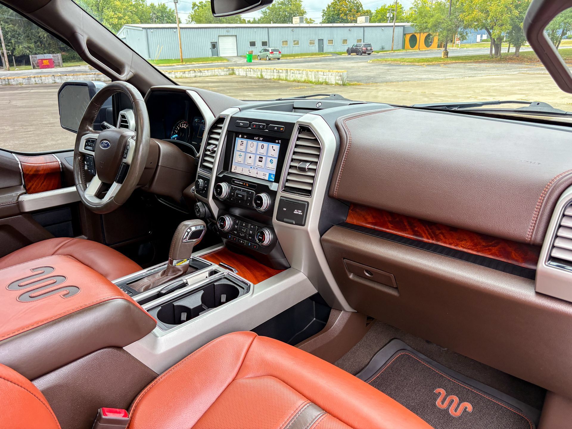 Used 2019 Ford F150 King Ranch w/ Equipment Group 601A Luxury AWD/4WD image 28