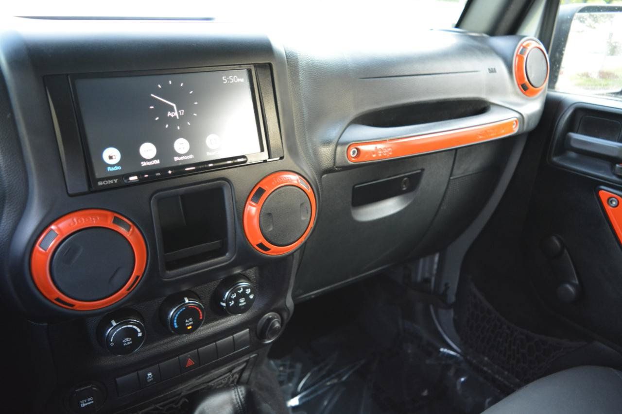 Used 2016 Jeep Wrangler Unlimited Sport w/ Connectivity Group AWD/4WD image 24