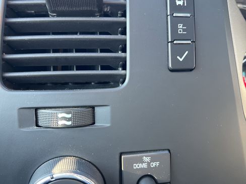 Used 2008 Chevrolet Silverado 2500 LT w/ 1LT Convenience Package image 14