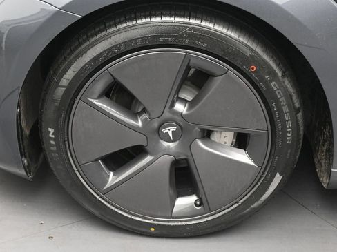 Used 2023 Tesla Model 3 Standard Range RWD image 37