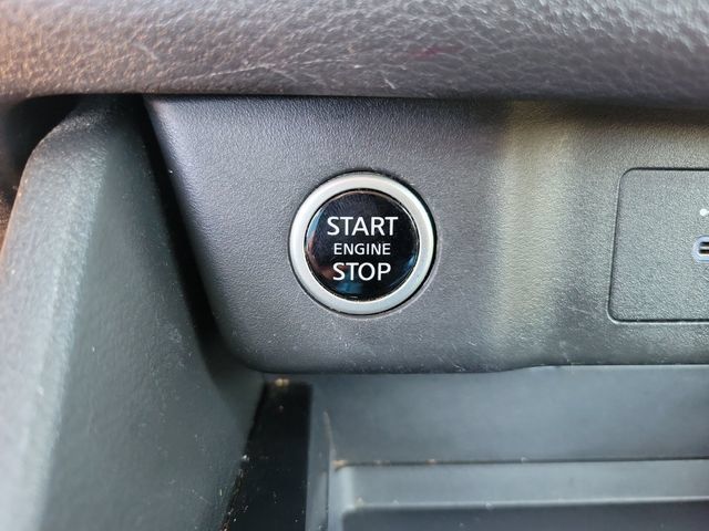 Used 2023 Nissan Rogue SV FWD image 22