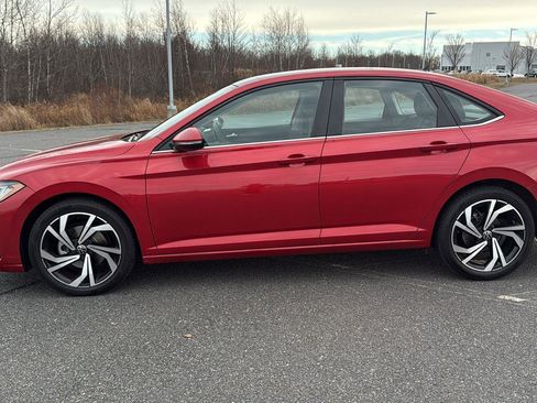 Used 2025 Volkswagen Jetta SEL image 13