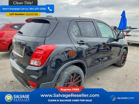 Used 2020 Chevrolet Trax LS w/ Tint and Cruise Package FWD image 4