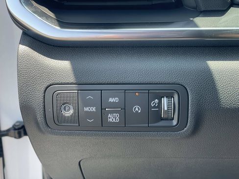 New 2027 GMC Terrain Elevation AWD/4WD image 18