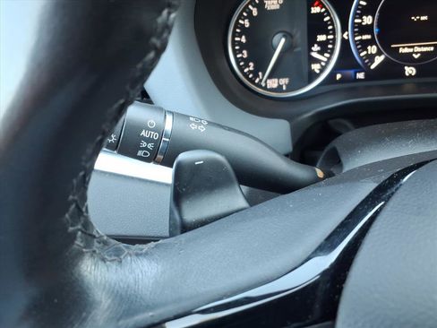 Used 2024 Buick Enclave Premium image 25