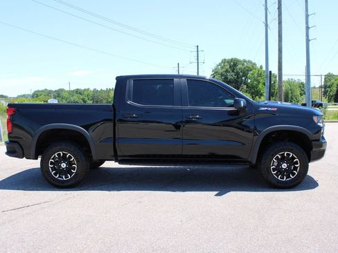 Used 2024 Chevrolet Silverado 1500 ZR2 w/ Technology Package AWD/4WD image 17