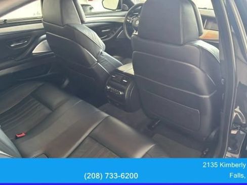 Used 2016 BMW M5 RWD image 19