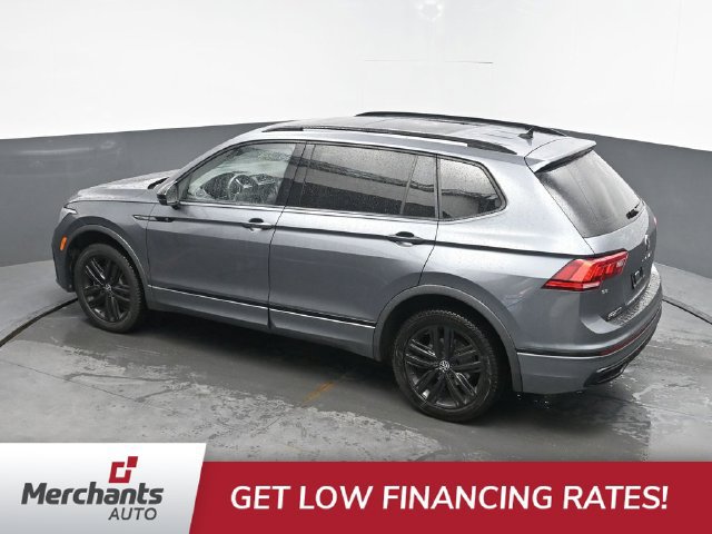 Used 2022 Volkswagen Tiguan SE R-Line AWD/4WD image 25