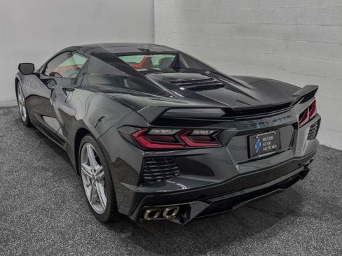 Used 2024 Chevrolet Corvette Stingray Premium Conv w/ Z51 Performance Package image 9