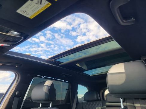 Used 2023 Hyundai Santa Fe Calligraphy image 18