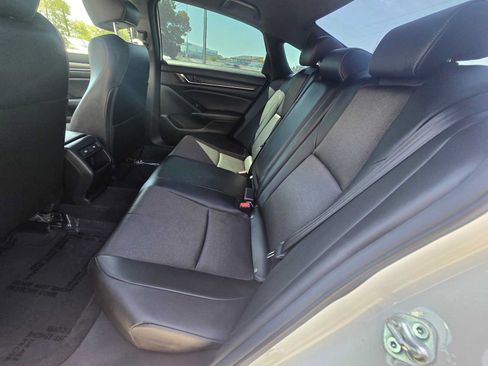 Used 2021 Honda Accord Sport image 16
