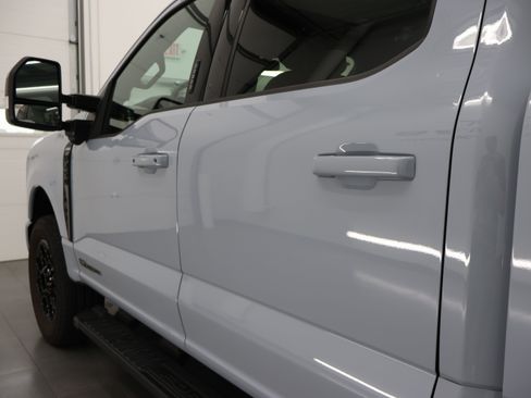 Used 2024 Ford F250 Lariat w/ Lariat Ultimate Package AWD/4WD image 37