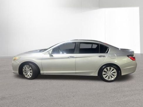 Used 2014 Honda Accord EX image 9