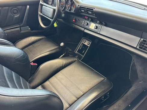 Used 1989 Porsche 911 Speedster RWD image 14