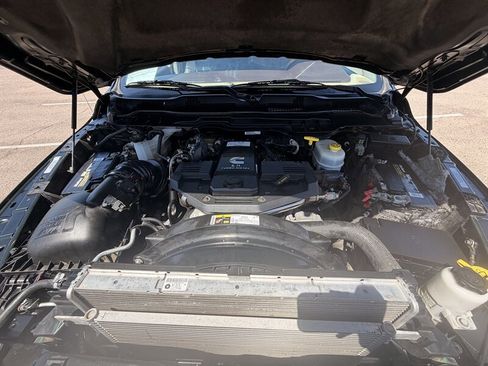 Used 2018 RAM 3500 Laramie Longhorn AWD/4WD image 17