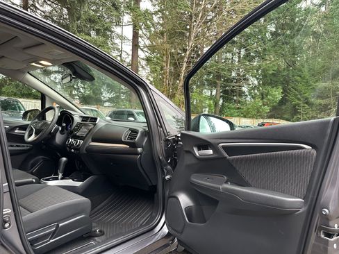 Used 2020 Honda Fit EX image 11