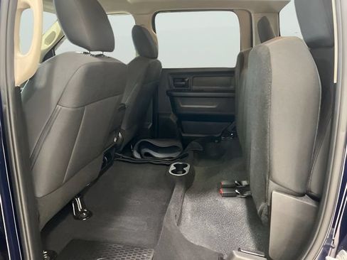 Used 2019 RAM 1500 Express w/ Express Value Package AWD/4WD image 14
