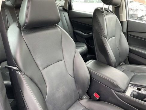 Used 2023 Honda Accord Touring image 12