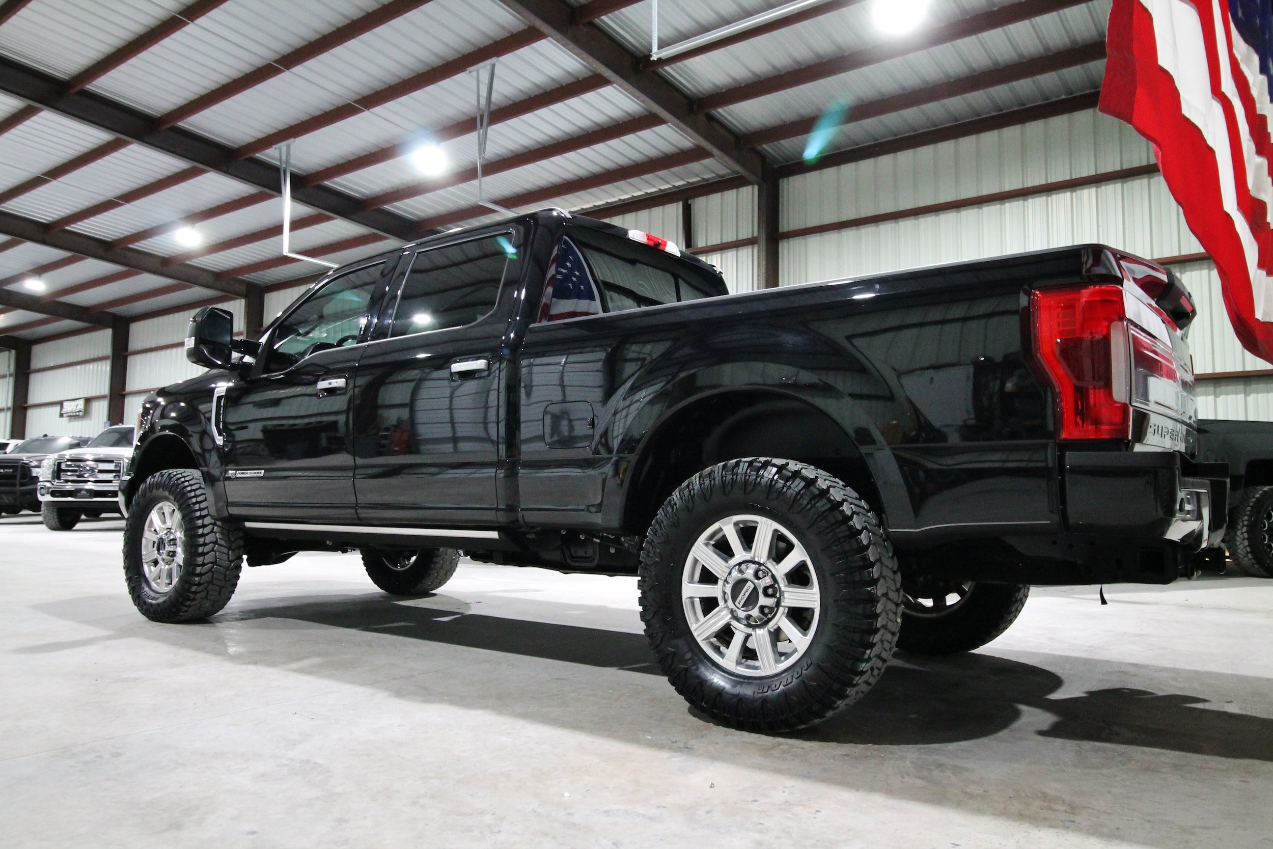 Used 2019 Ford F250 Limited AWD/4WD image 8