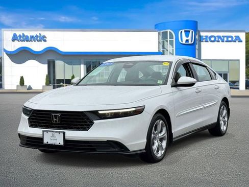 Certified 2025 Honda Accord LX image 2