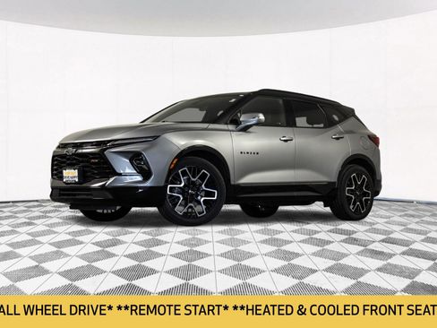 Used 2023 Chevrolet Blazer RS w/ Driver Confidence II Package AWD/4WD image 2