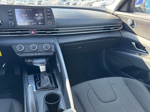 Certified 2026 Hyundai Elantra SE image 36