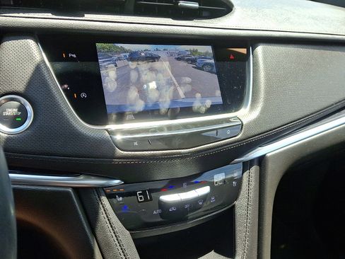 Used 2023 Cadillac XT5 Premium Luxury AWD/4WD image 24
