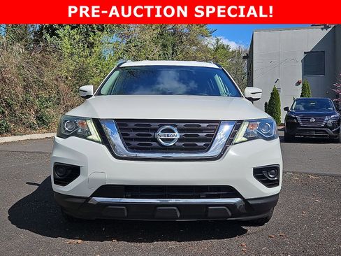Used 2017 Nissan Pathfinder S AWD/4WD image 2