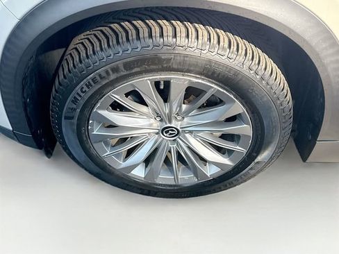 Certified 2024 MAZDA CX-90 3.3 Turbo w/ Preferred Plus AWD/4WD image 36